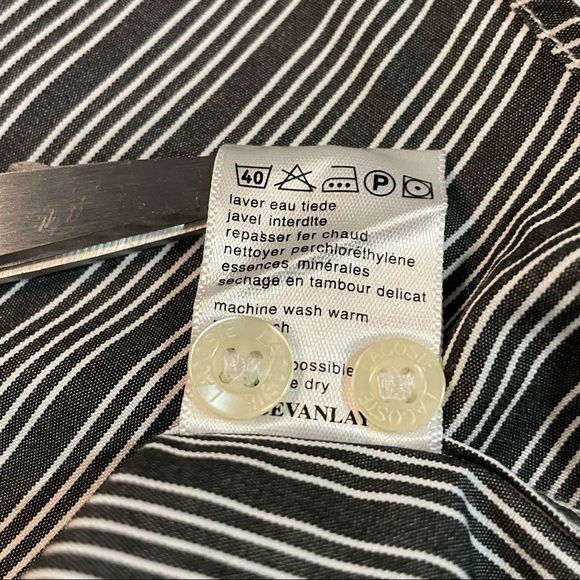 Lacoste Mens Size XL Super Sharp Stripped Button Up Shirt Size 44 - Picture 6 of 6